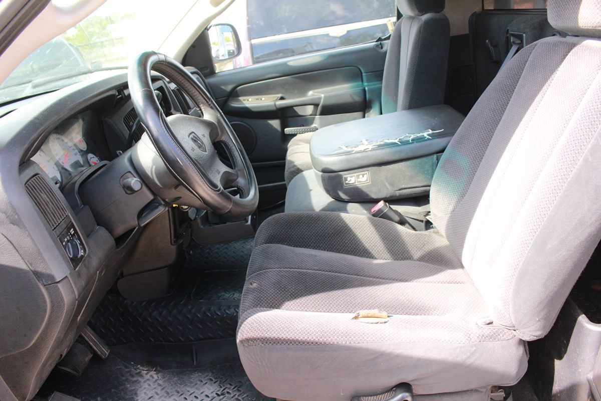 2002 Dodge Ram 1500 Pickup SLT - Photo 13