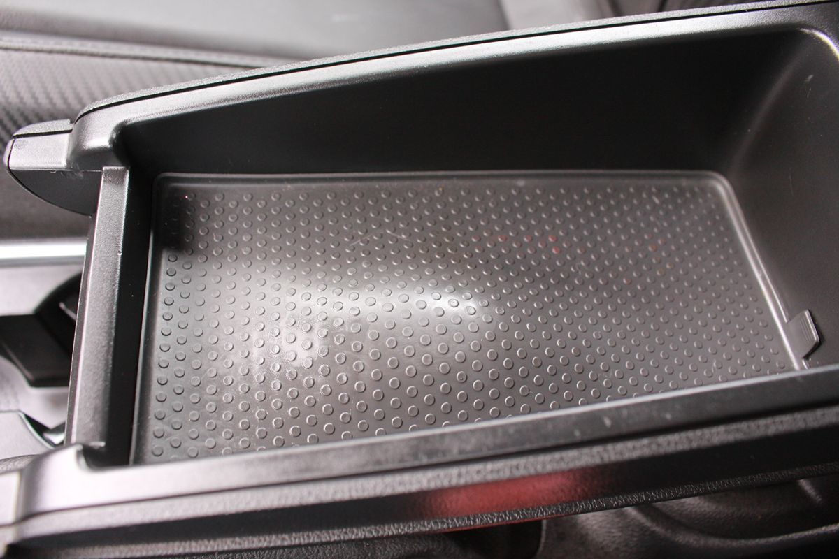 2017 Volkswagen Beetle S - Photo 29