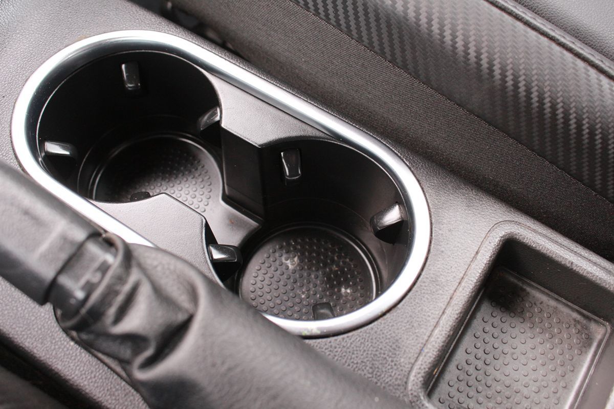 2017 Volkswagen Beetle S - Photo 31