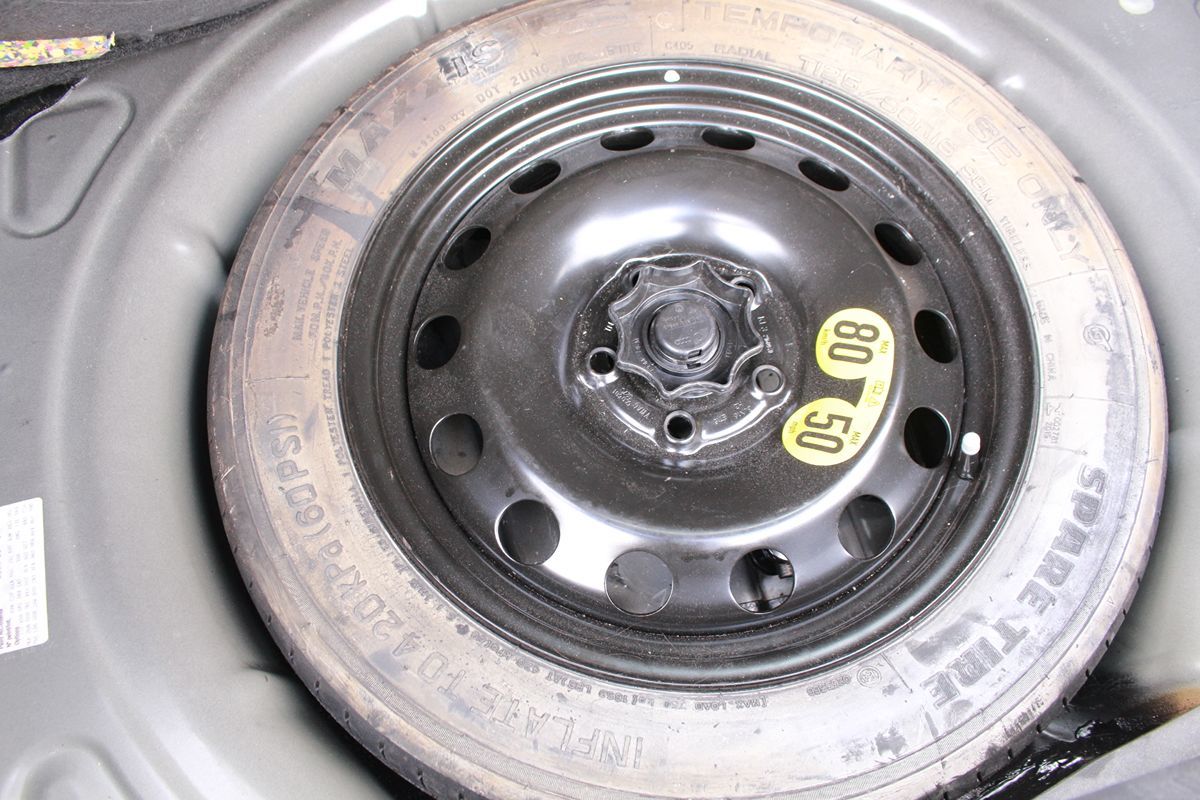 2017 Volkswagen Beetle S - Photo 53