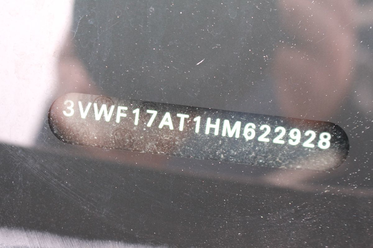 2017 Volkswagen Beetle S - Photo 64