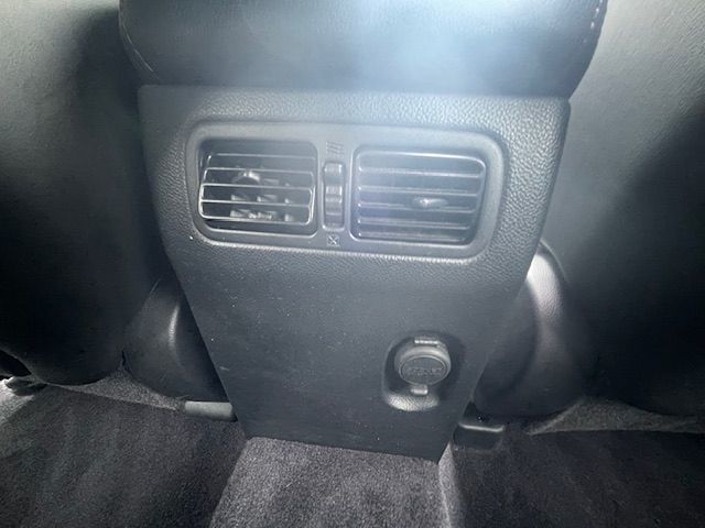2013 Infiniti FX37 photo 26