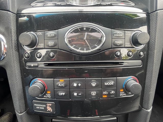 2013 Infiniti FX37 photo 33