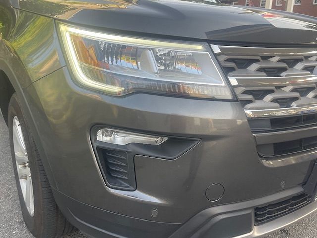 2018 Ford Explorer XLT photo 12