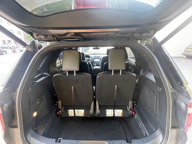 2018 Ford Explorer XLT photo 21