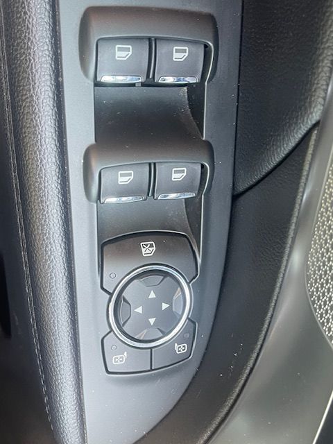 2018 Ford Explorer XLT photo 34