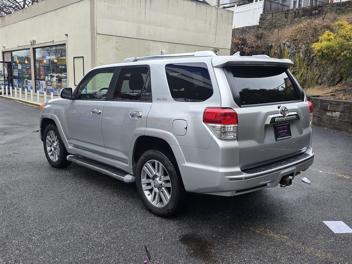 2011 Toyota 4Runner Trail photo 2