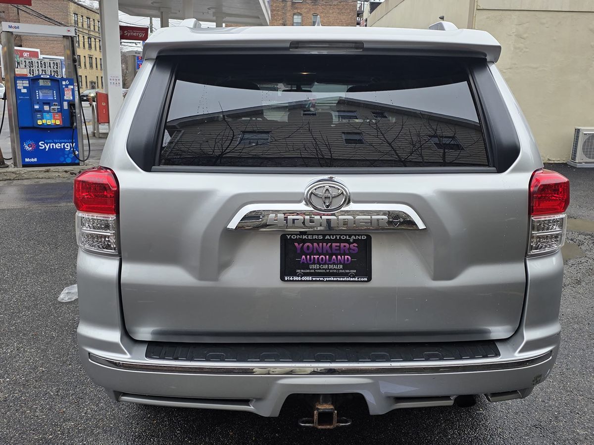 2011 Toyota 4Runner Trail photo 3