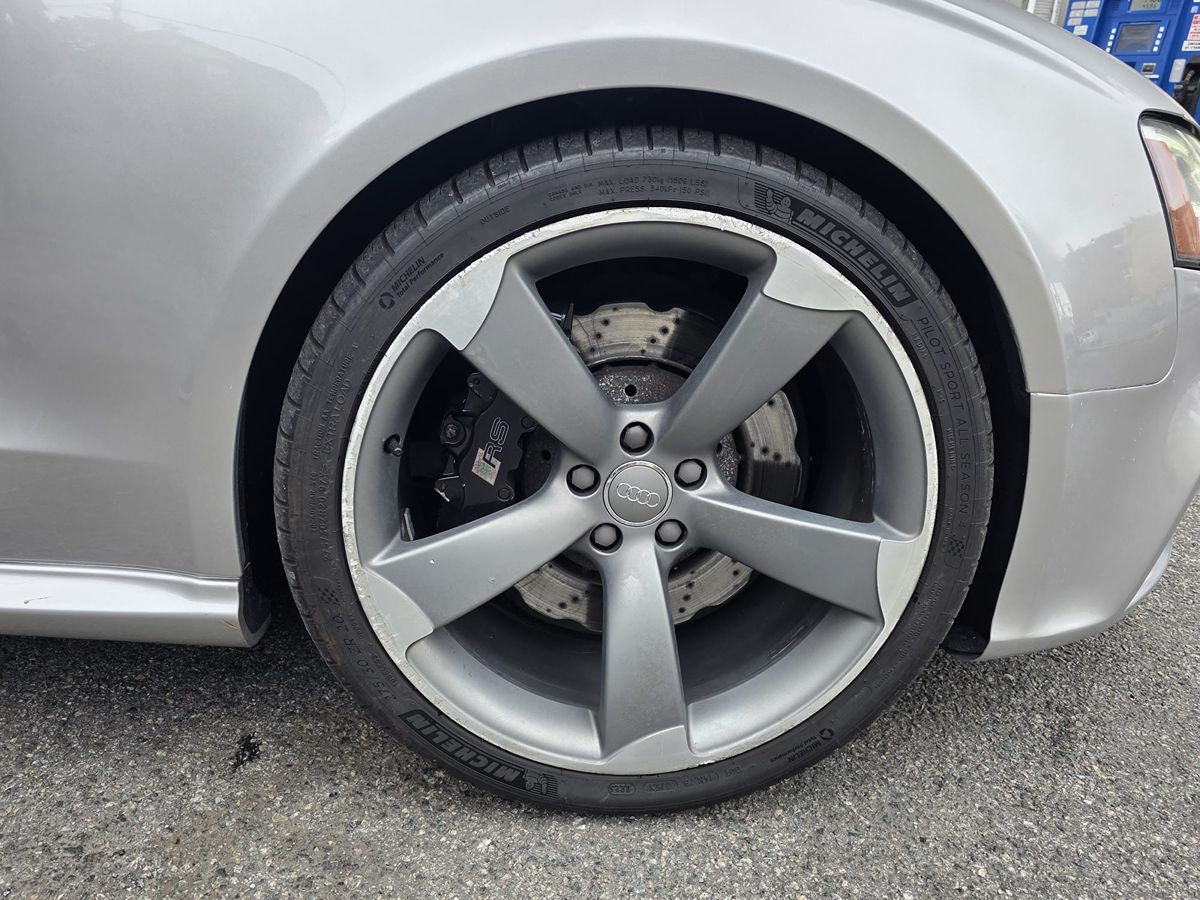 2014 Audi RS 5 photo 21