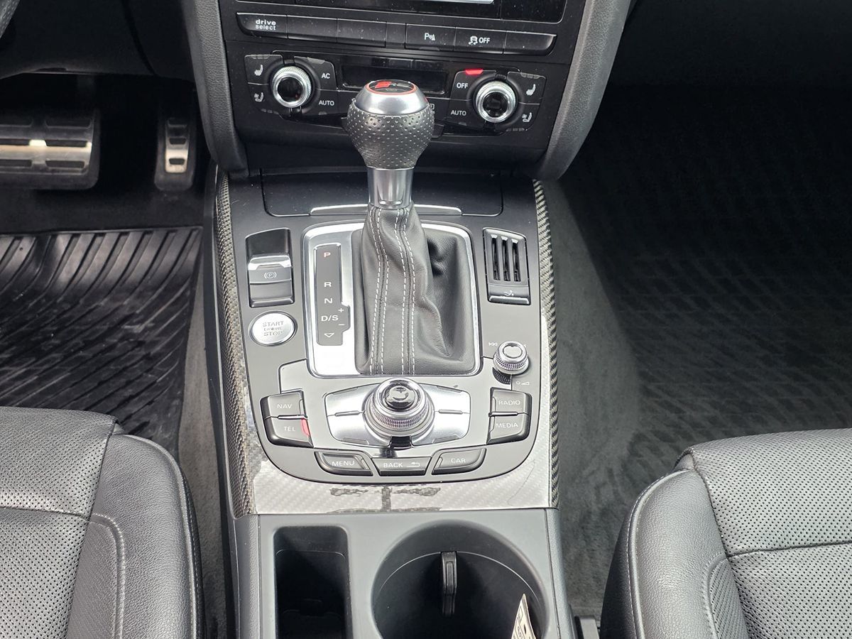 2014 Audi RS 5 photo 23