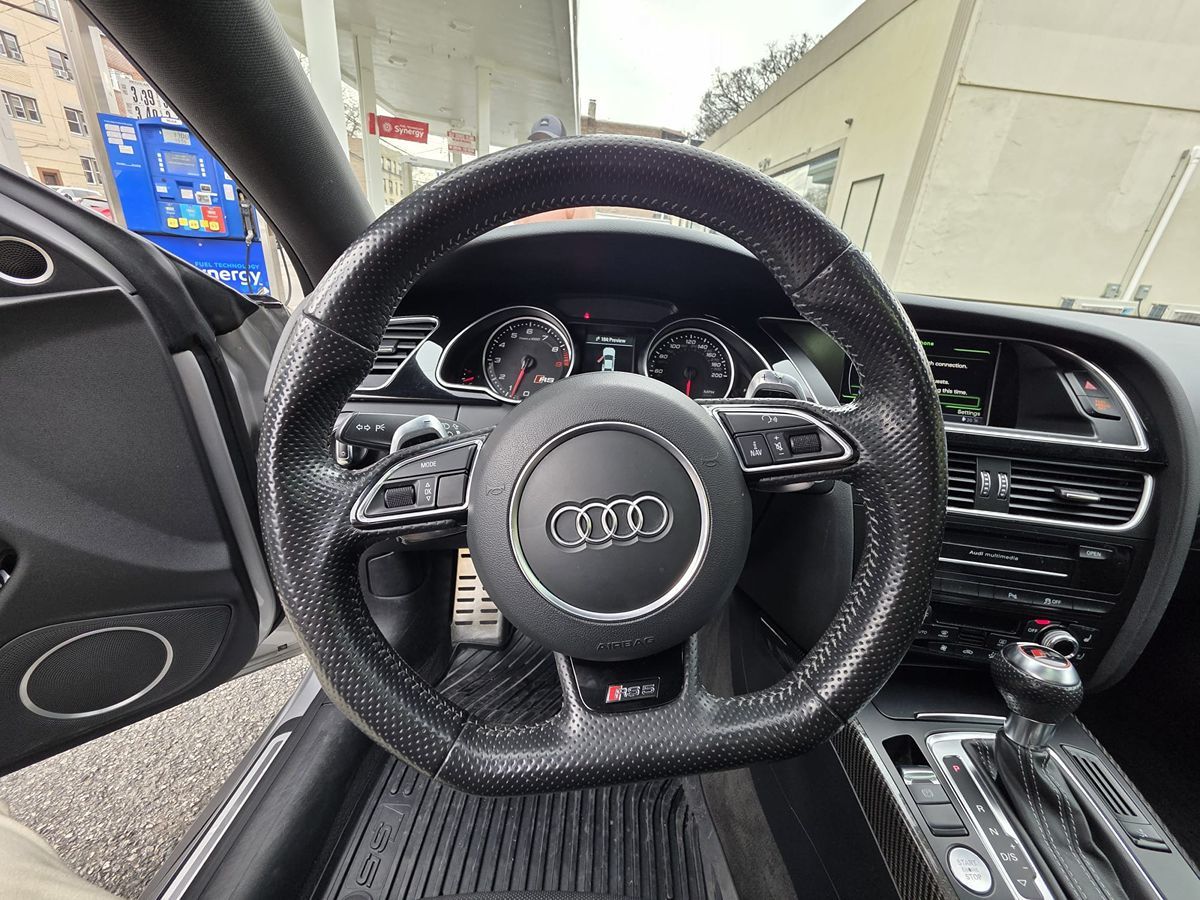 2014 Audi RS 5 photo 25