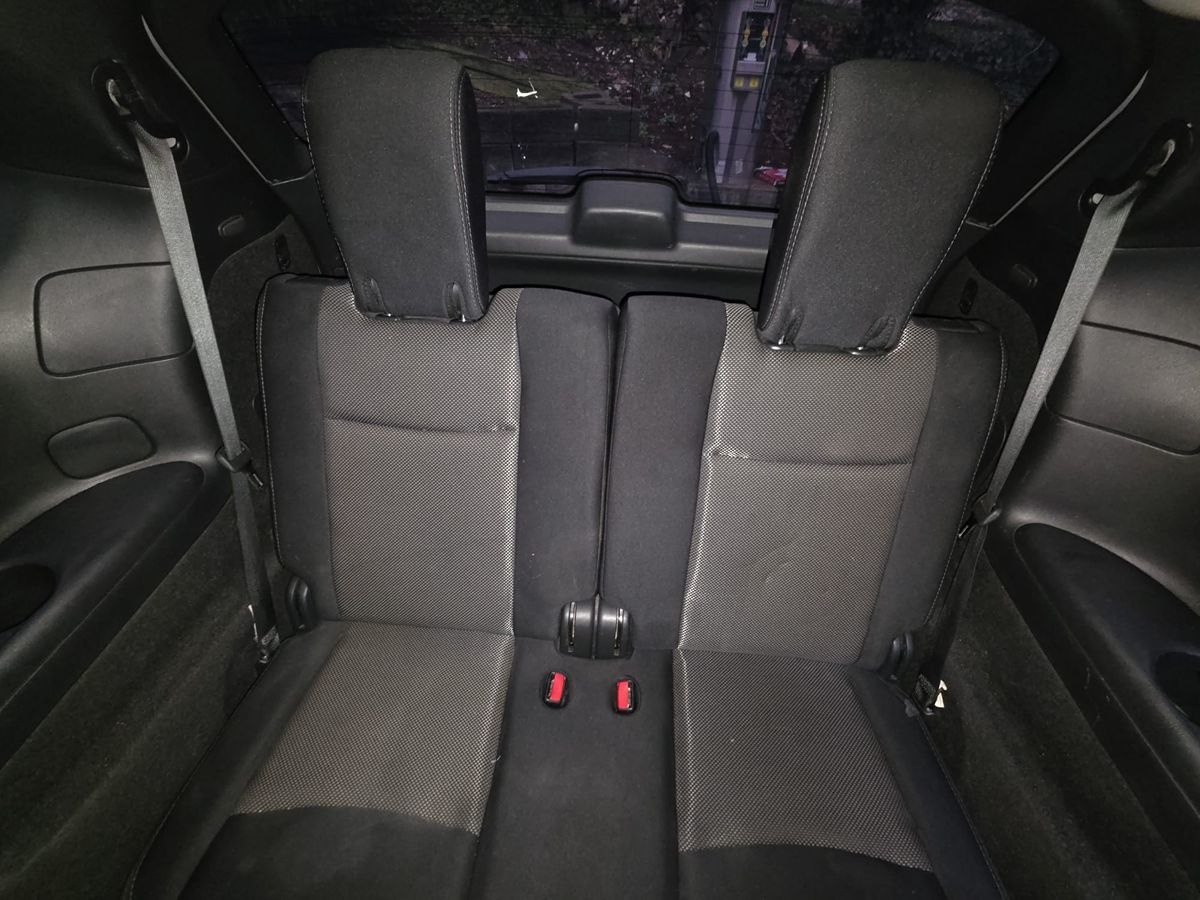 2019 Nissan Pathfinder SV photo 17