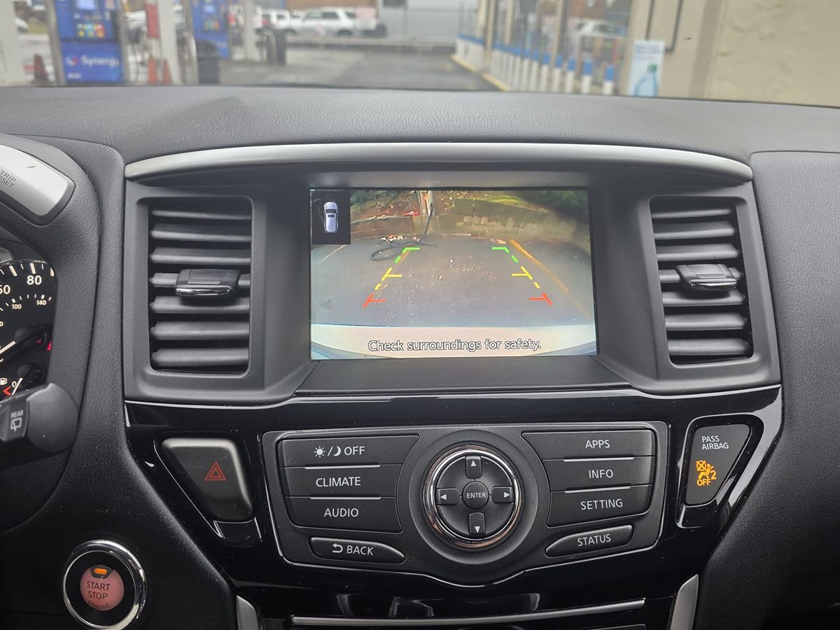 2019 Nissan Pathfinder SV photo 29