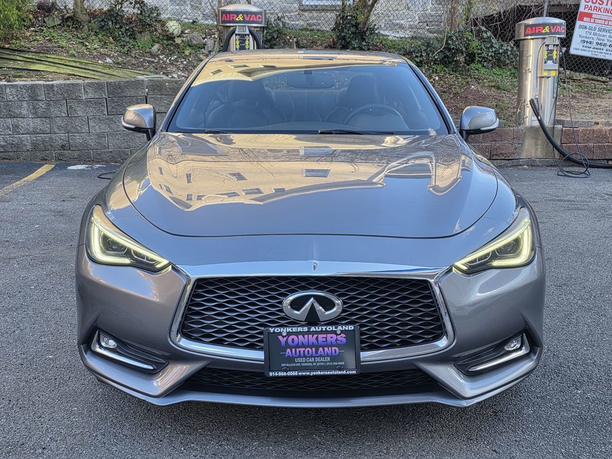 2017 Infiniti Q60 3.0t Premium photo 7
