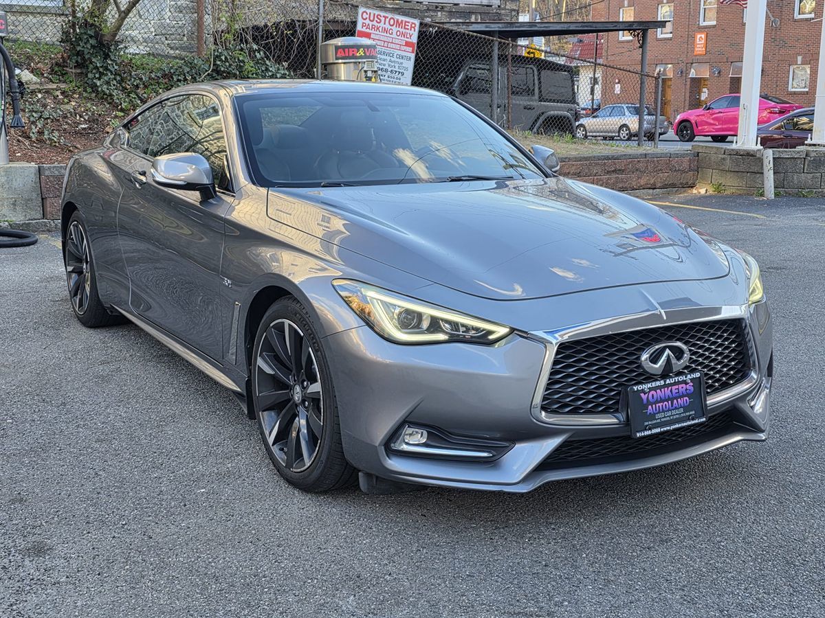 2017 Infiniti Q60 3.0t Premium photo 15
