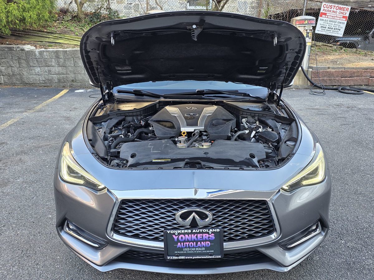 2017 Infiniti Q60 3.0t Premium photo 17