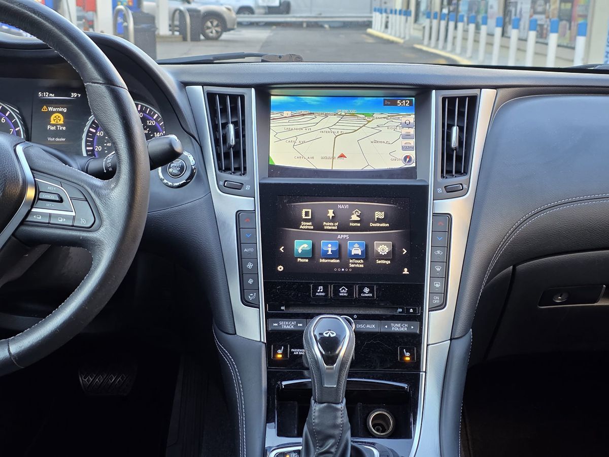 2017 Infiniti Q60 3.0t Premium photo 26