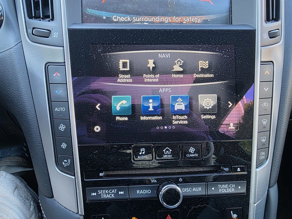 2017 Infiniti Q60 3.0t Premium photo 35