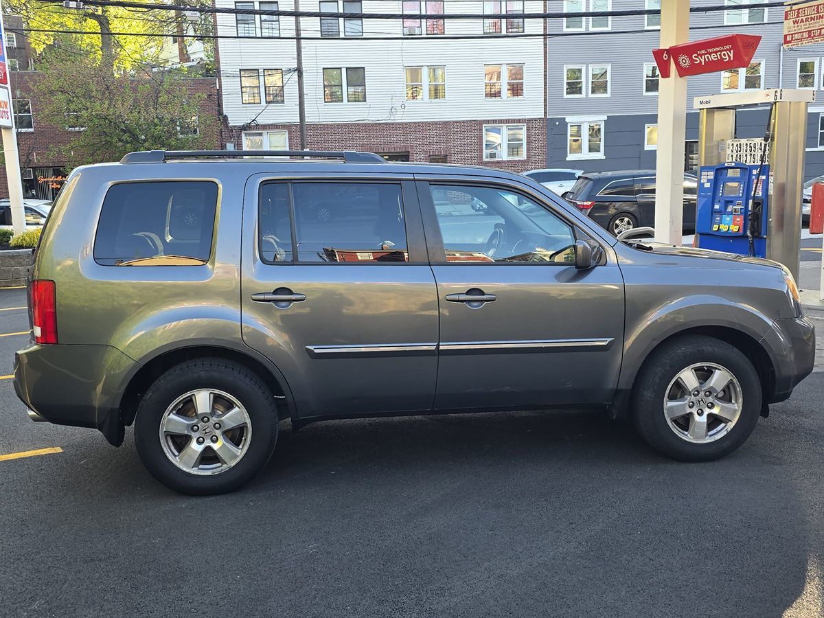 2011 Honda Pilot EX photo 5