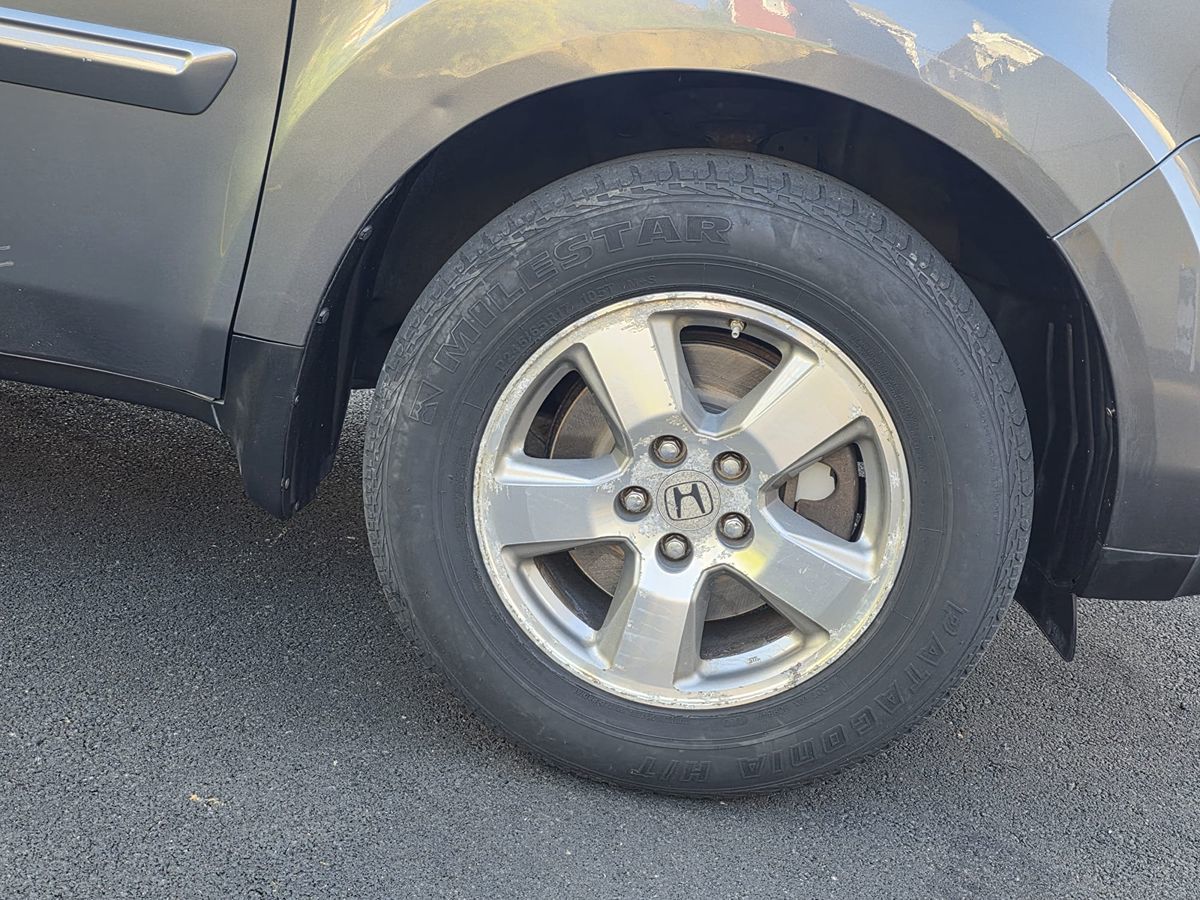 2011 Honda Pilot EX photo 12