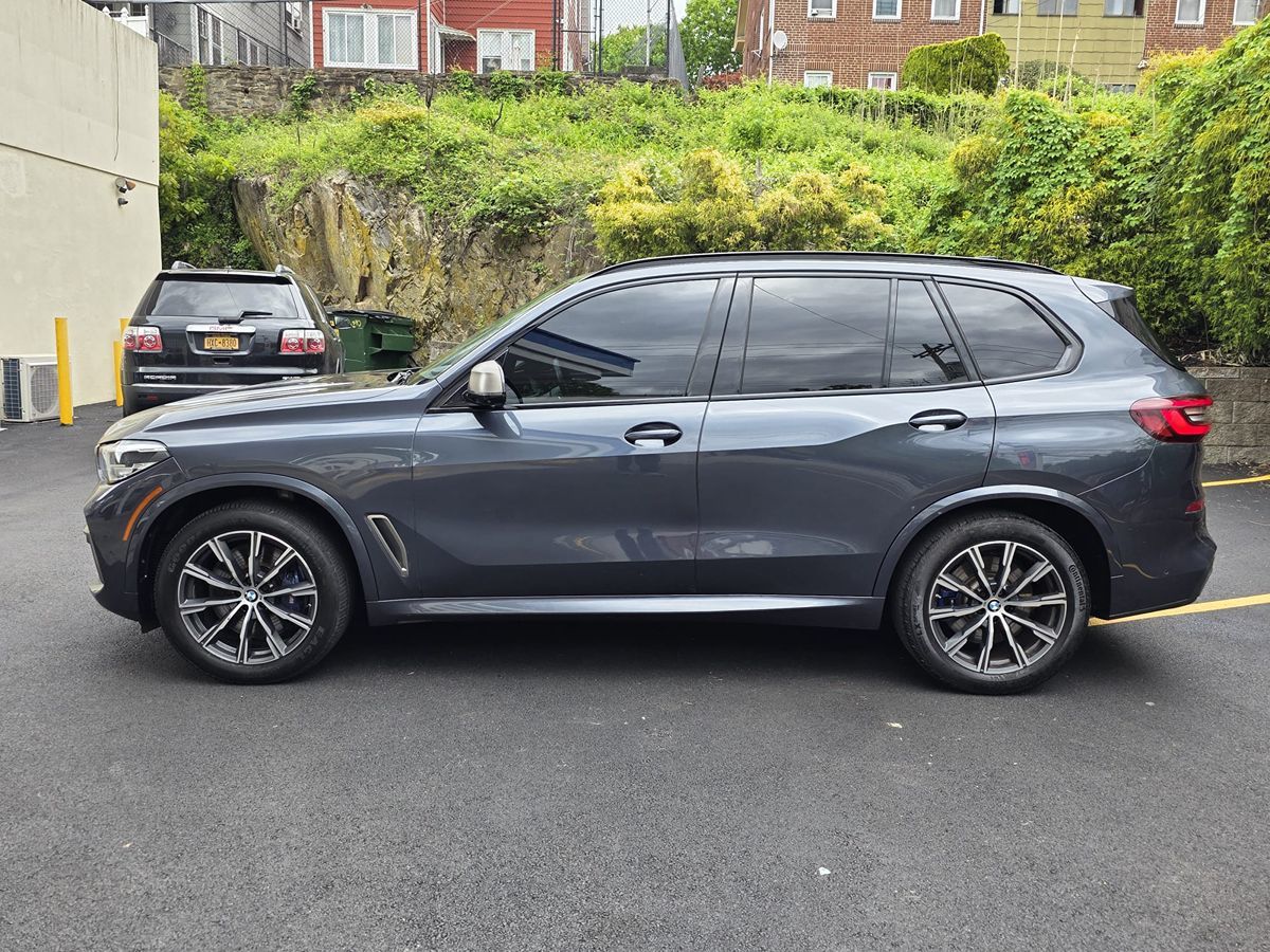 2020 Bmw X5 M50i photo 2