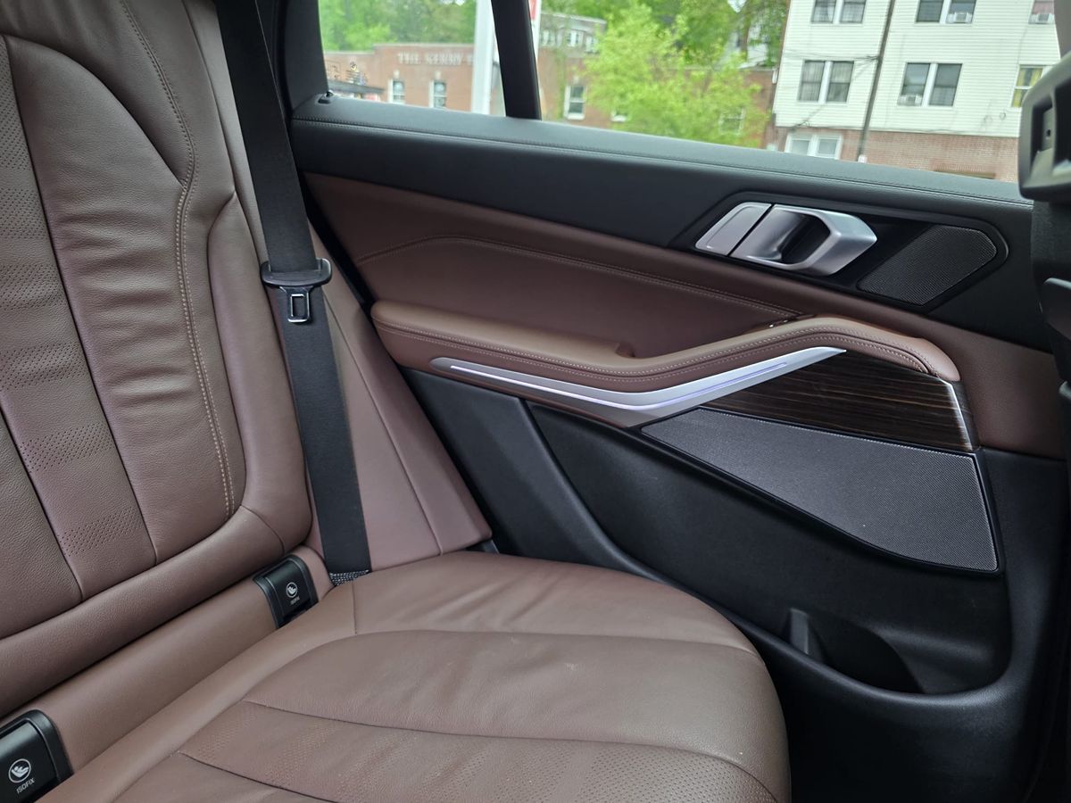 2020 BMW X5 M50i - Photo 19