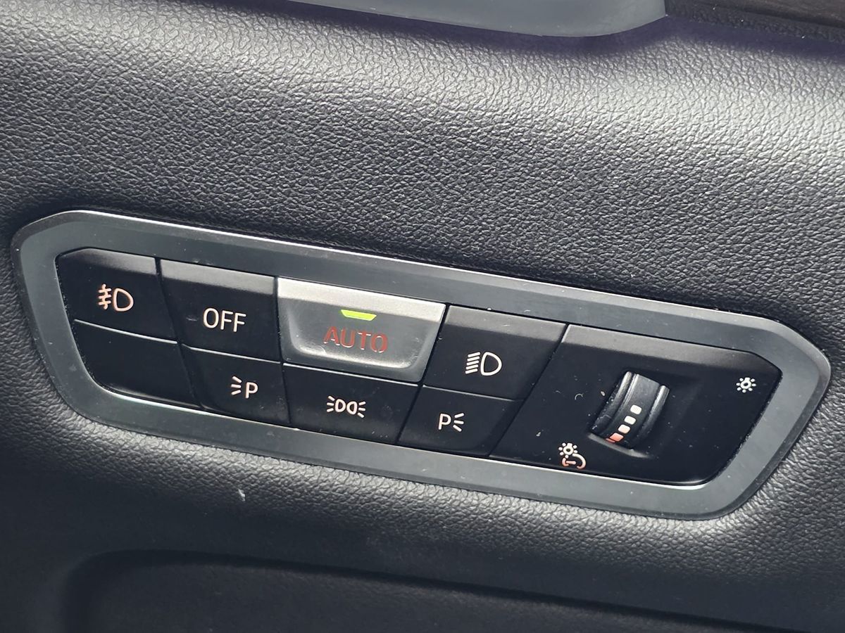 2020 BMW X5 M50i - Photo 32