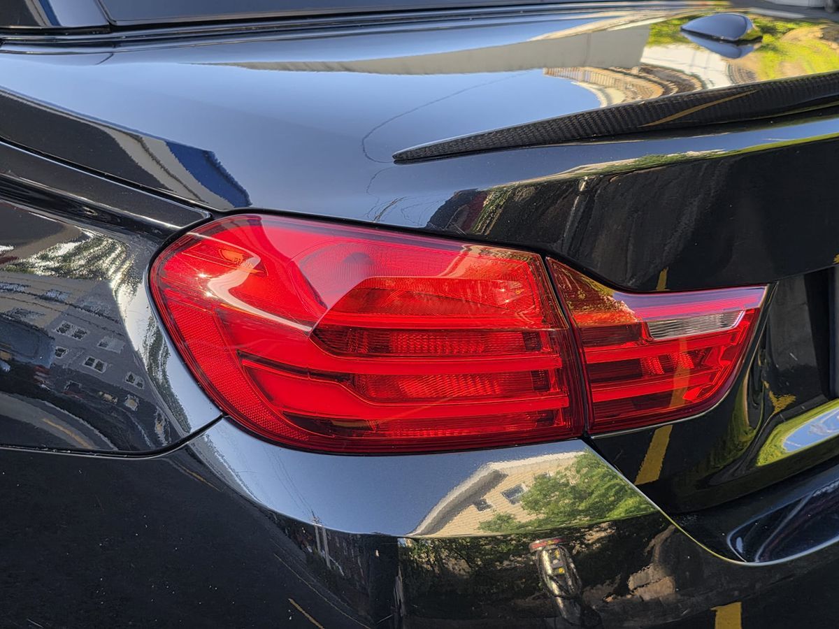 2015 Bmw M4 Convertible photo 11