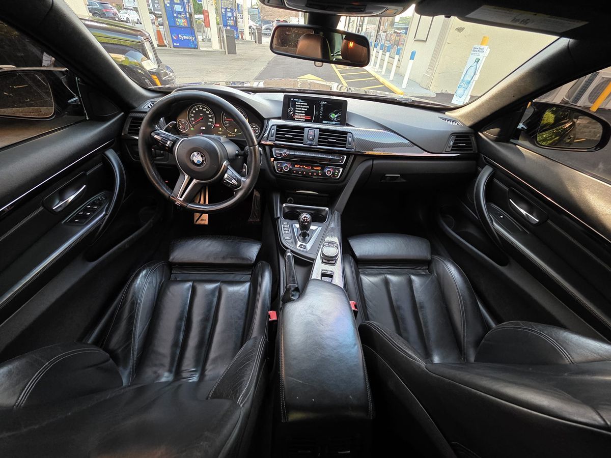 2015 Bmw M4 Convertible photo 26