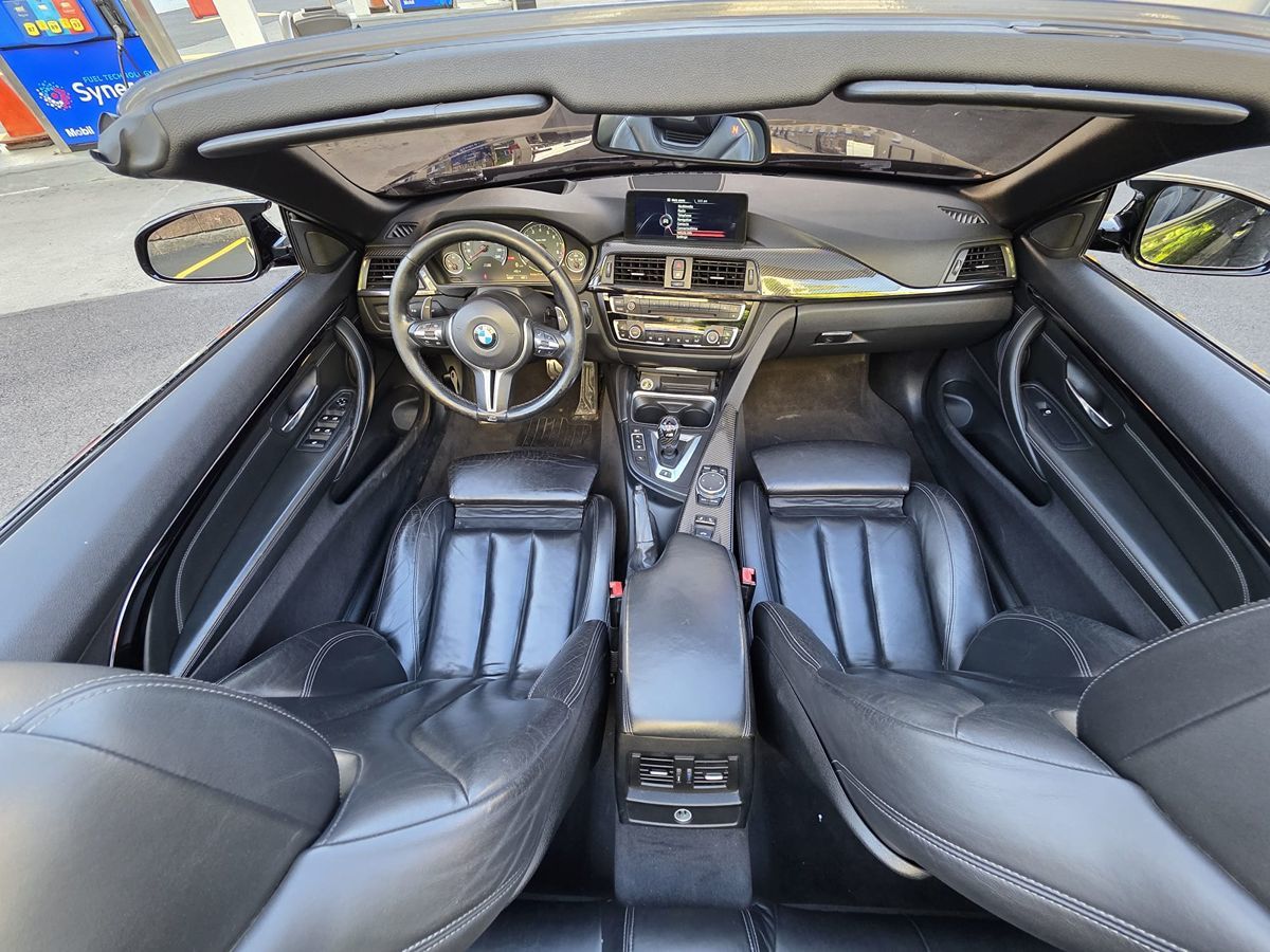 2015 Bmw M4 Convertible photo 35