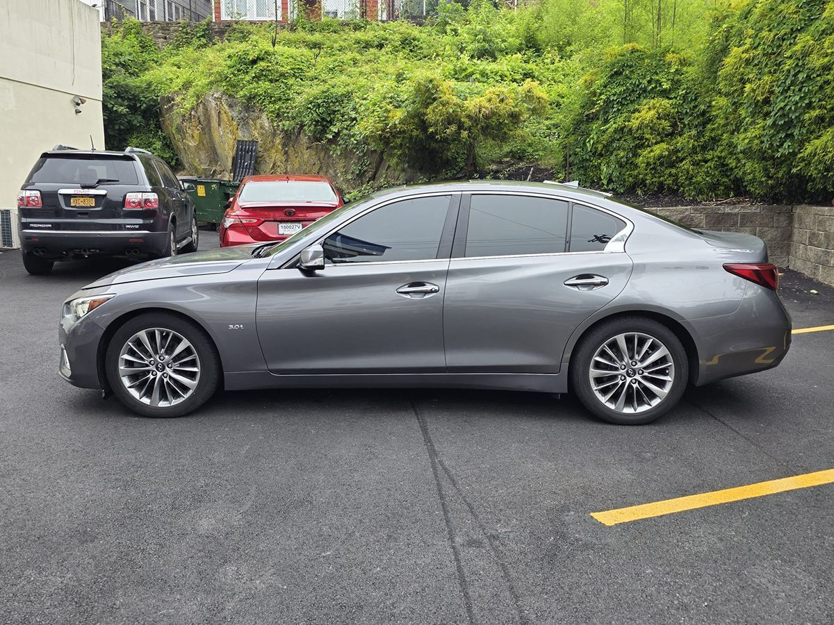 2019 Infiniti Q50 3.0t LUXE photo 2