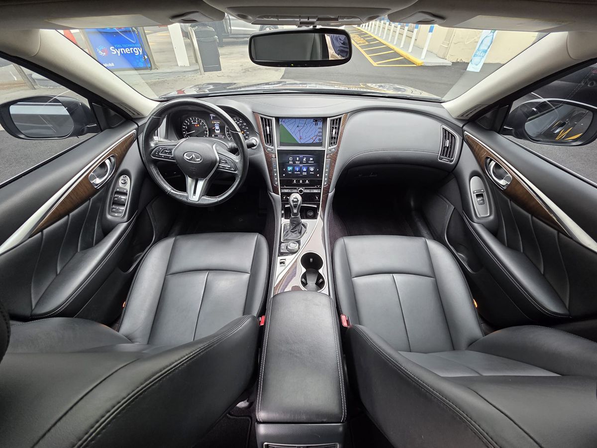 2019 Infiniti Q50 3.0t LUXE photo 22