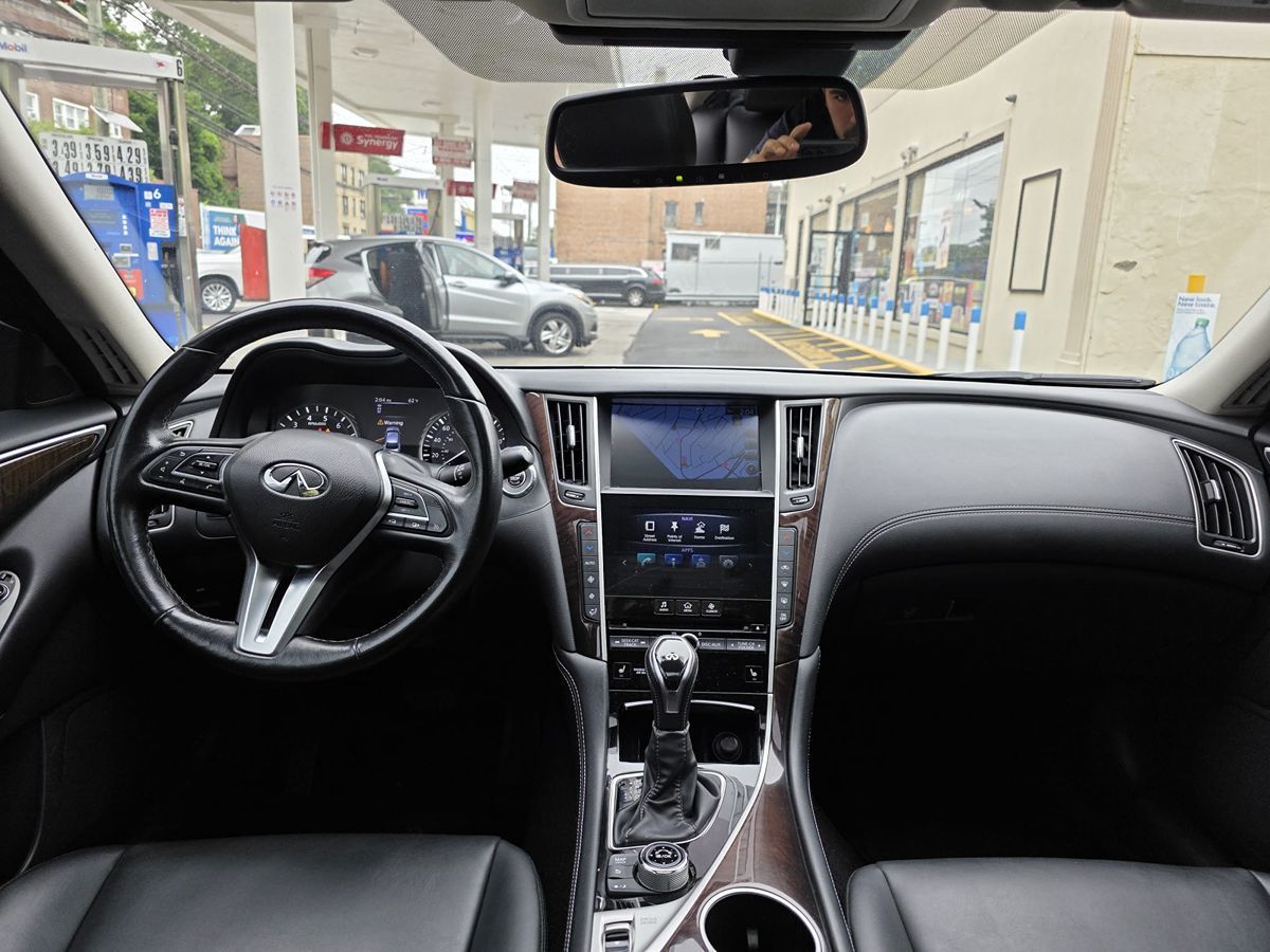 2019 Infiniti Q50 3.0t LUXE photo 23