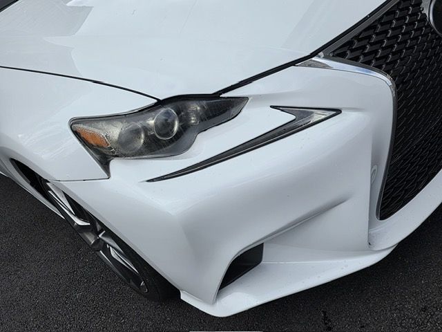 2016 Lexus IS 300 F SPORT photo 9