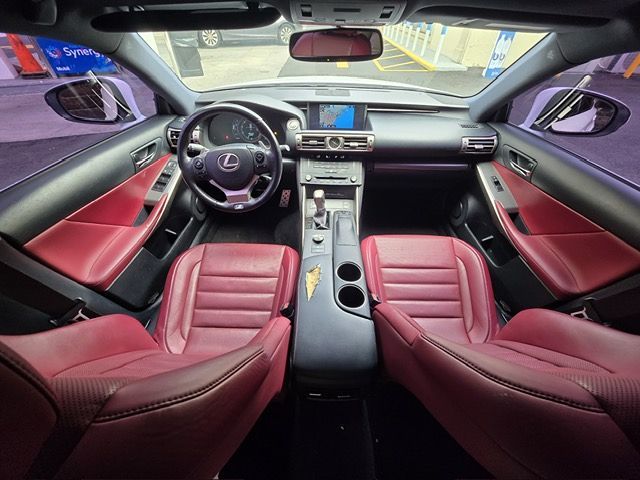 2016 Lexus IS 300 F SPORT photo 20
