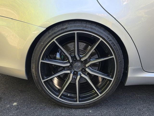 2011 Lexus IS F photo 15