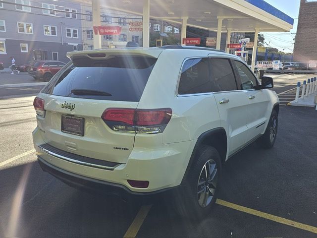 2021 Jeep Grand Cherokee Limited photo 4
