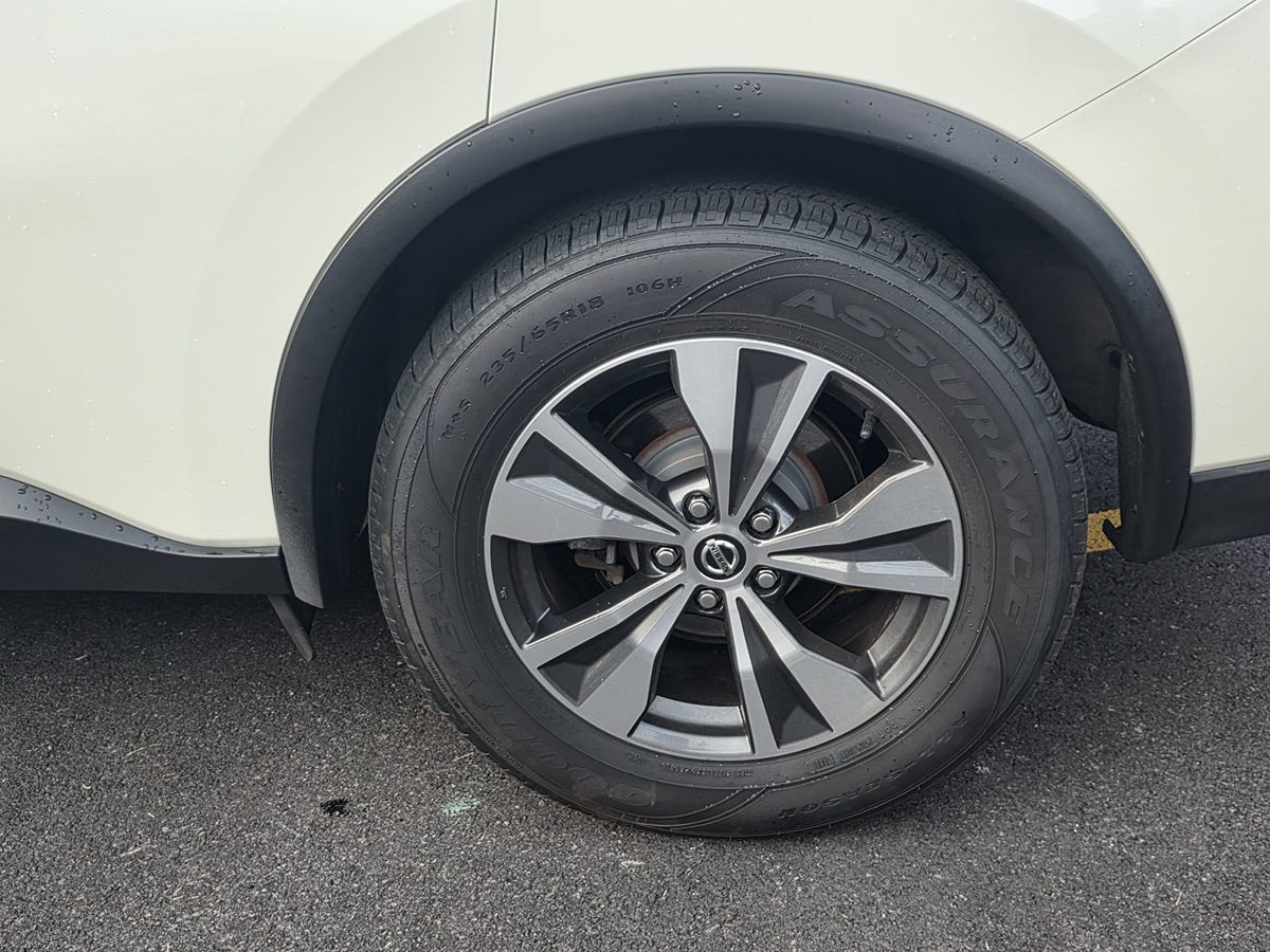 2022 Nissan Murano S photo 11
