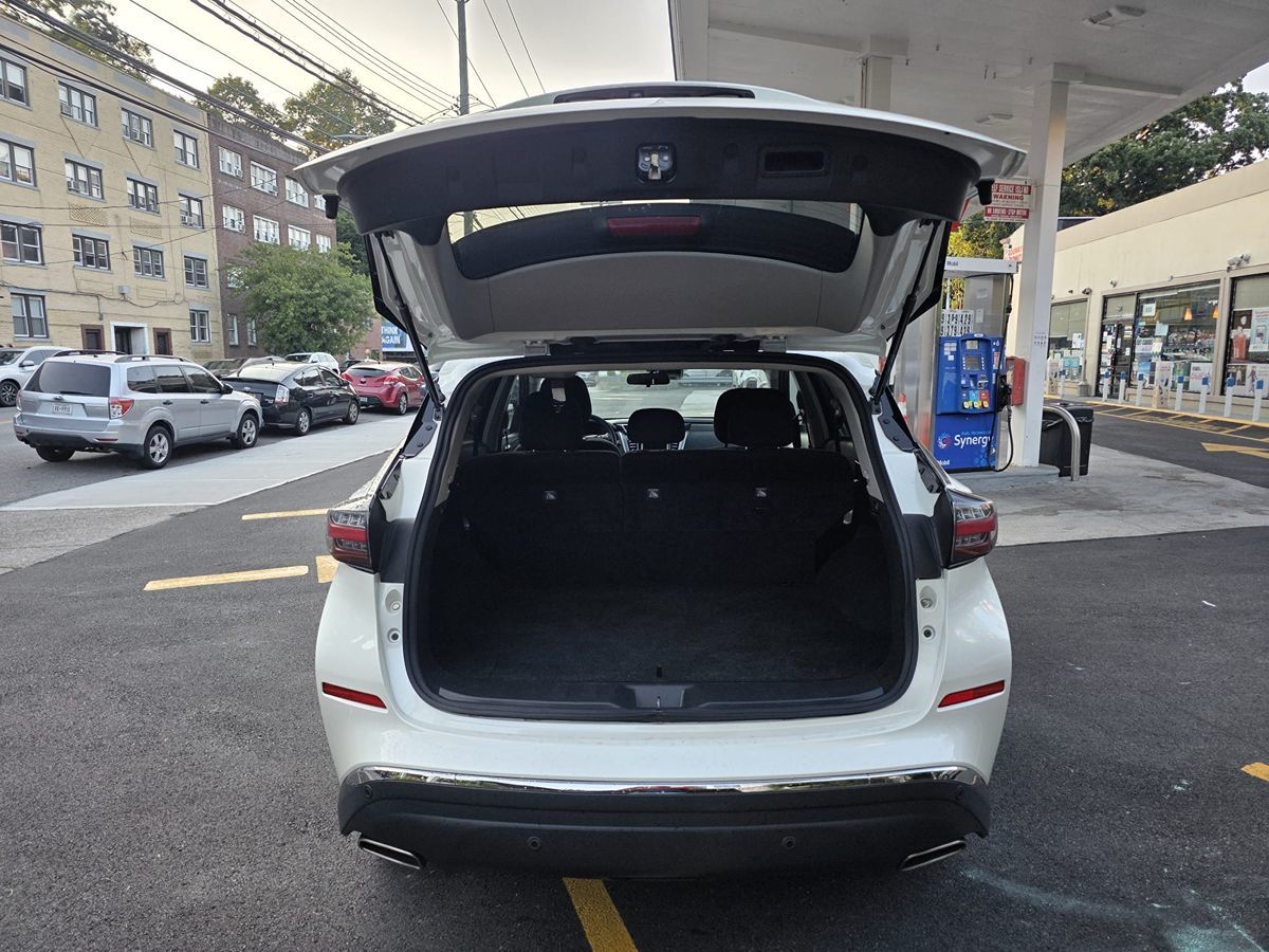 2022 Nissan Murano S photo 15