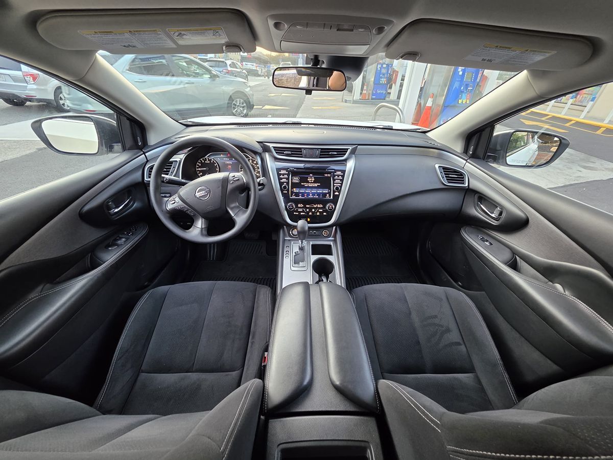 2022 Nissan Murano S photo 20