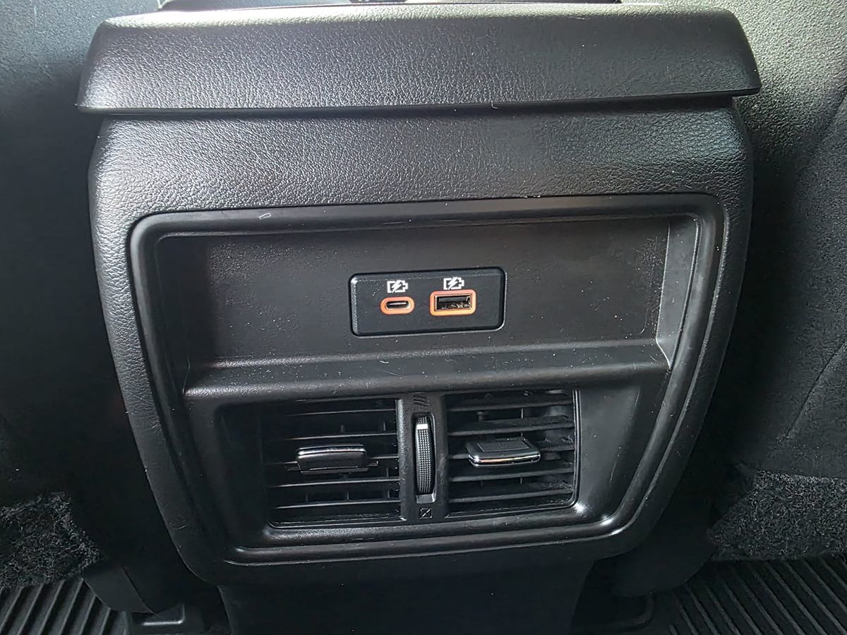 2022 Nissan Murano S photo 25