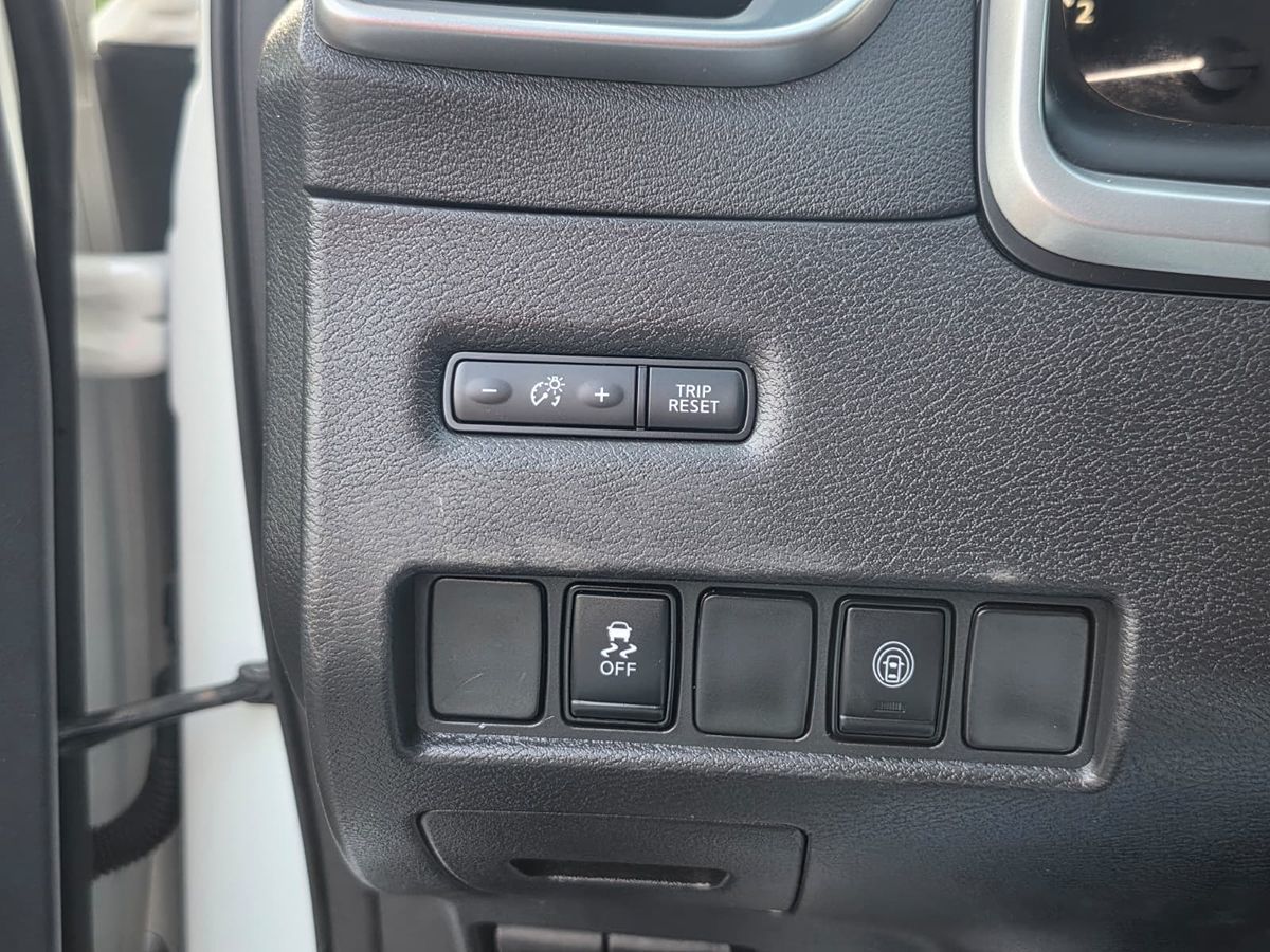 2022 Nissan Murano S photo 28