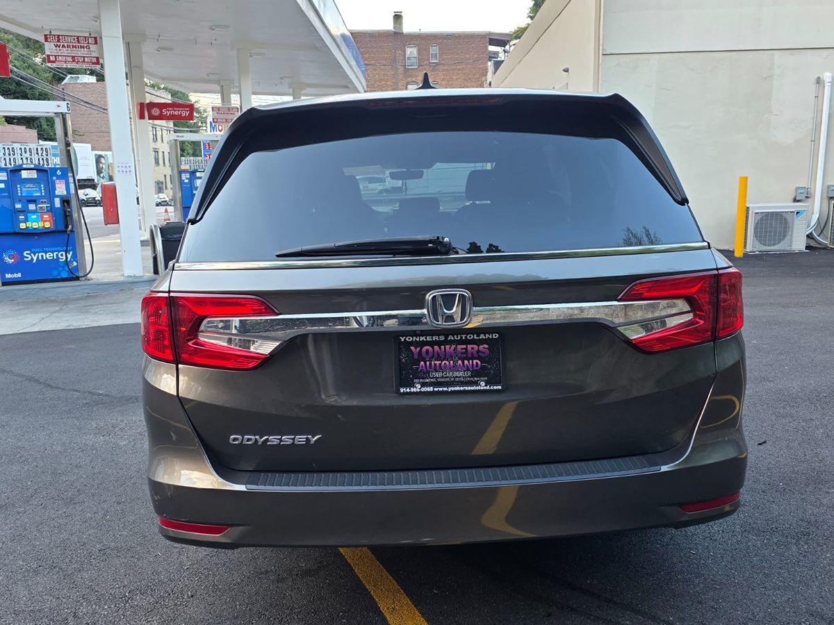 2018 Honda Odyssey EX-L photo 5