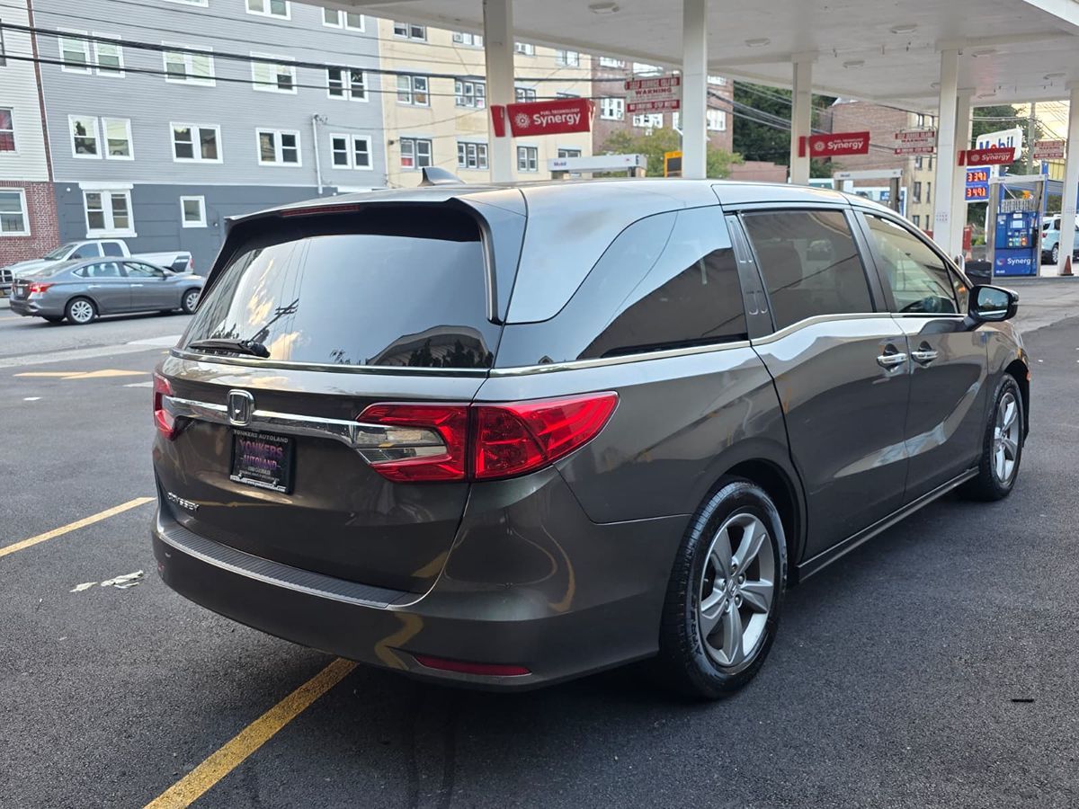 2018 Honda Odyssey EX-L photo 4