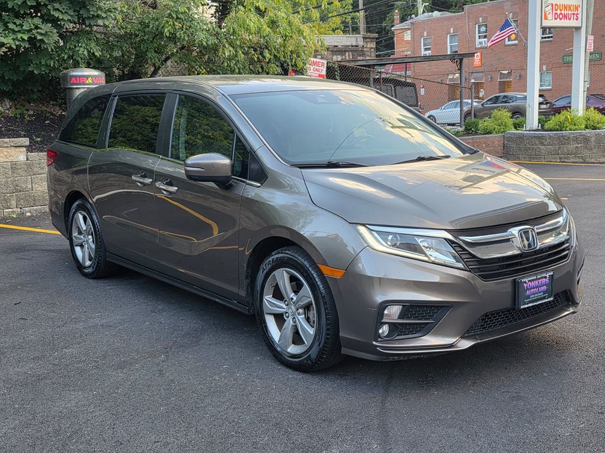 2018 Honda Odyssey EX-L photo 6