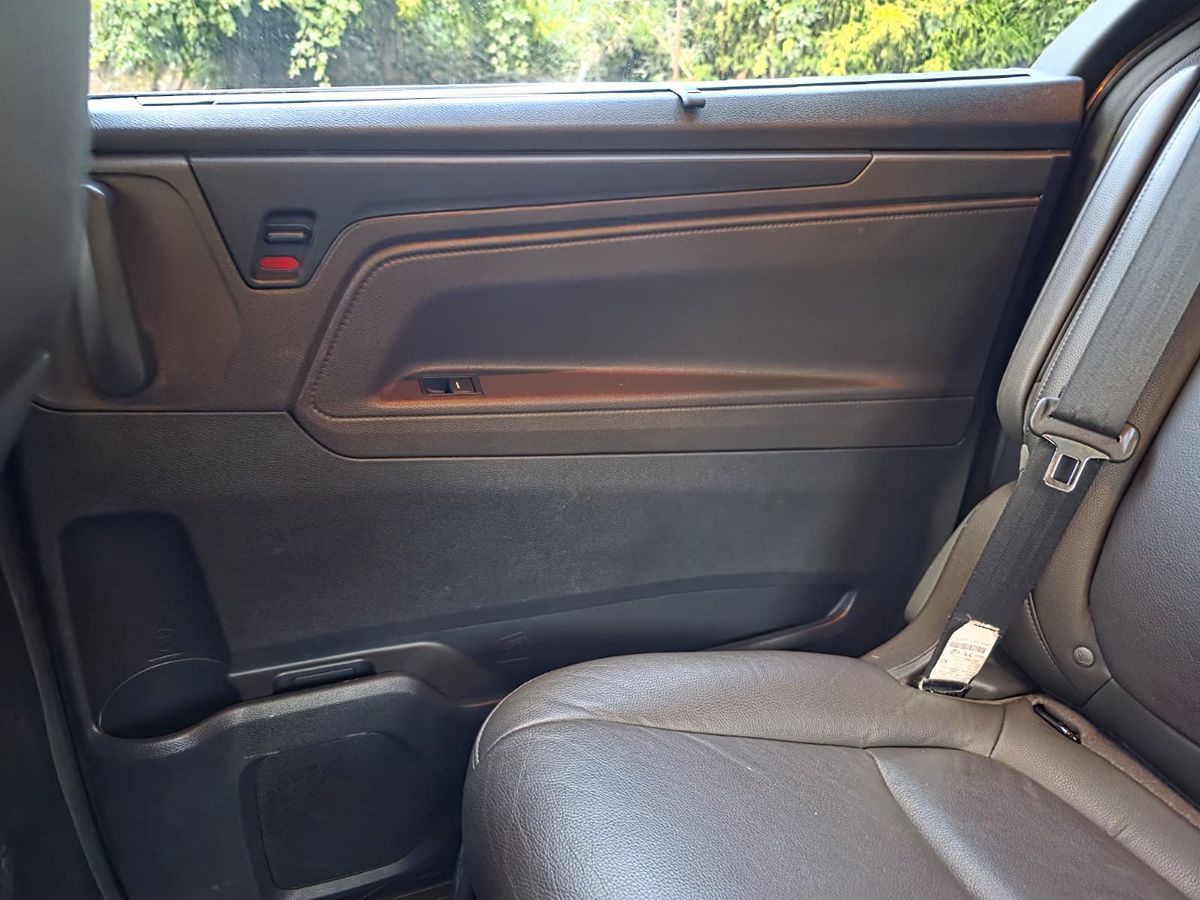 2018 Honda Odyssey EX-L photo 23