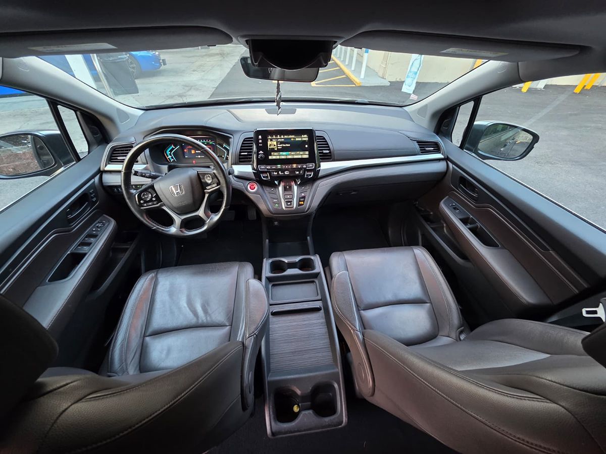 2018 Honda Odyssey EX-L photo 25