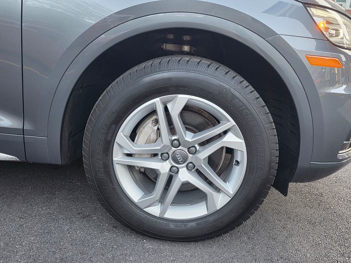 2018 Audi Q5 Premium photo 4