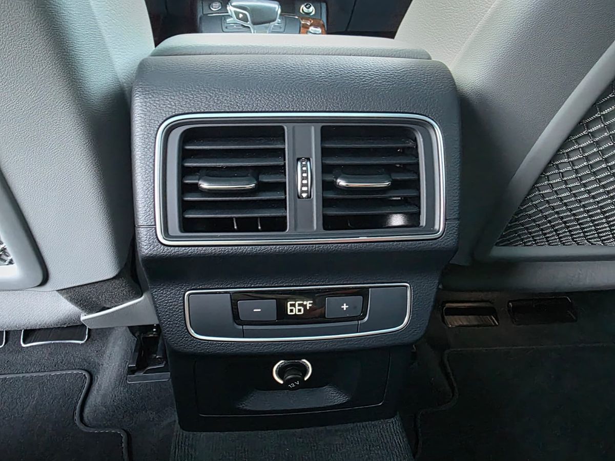 2018 Audi Q5 Premium photo 11