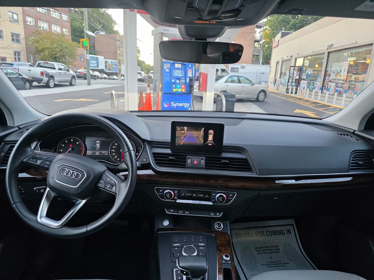 2018 Audi Q5 Premium photo 16
